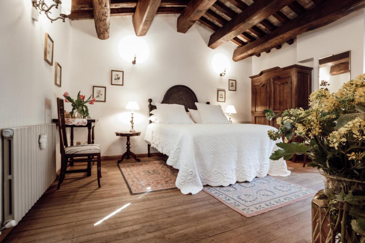 B&B Casatorre Saludecio Eksteriør billede